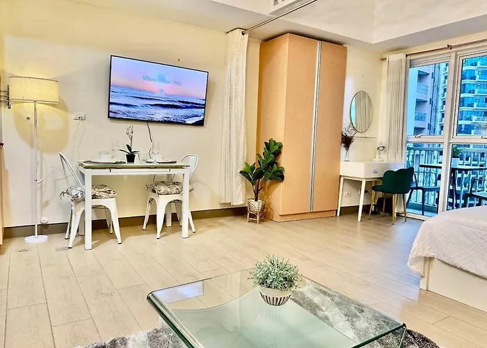 Cozy At Venice Luxury Bgc