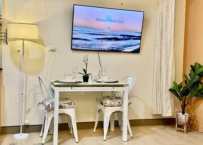 Cozy At Venice Luxury Bgc *