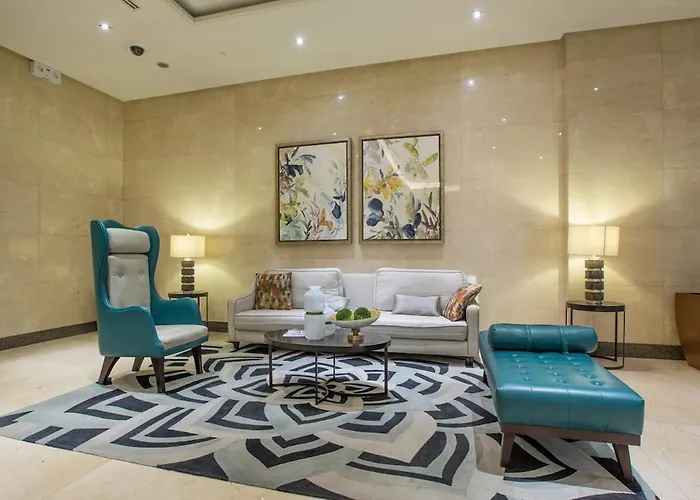 Apartment Cozy At Venice Luxury Bgc *