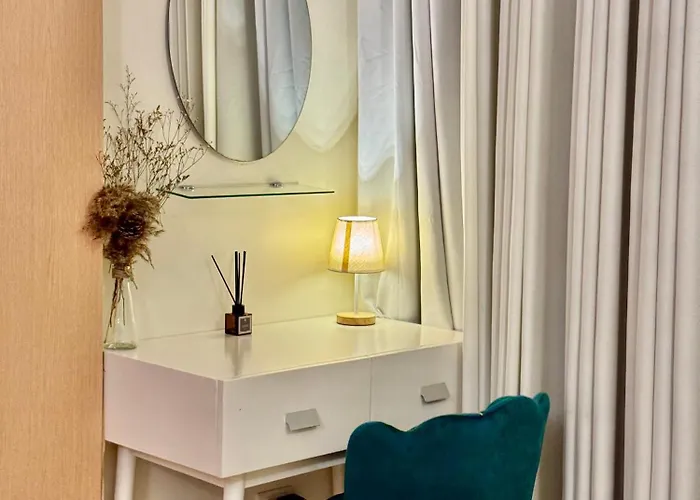 Cozy At Venice Luxury Bgc Manila