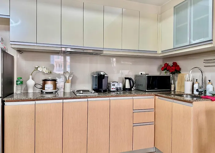 Cozy At Venice Luxury Bgc Apartment