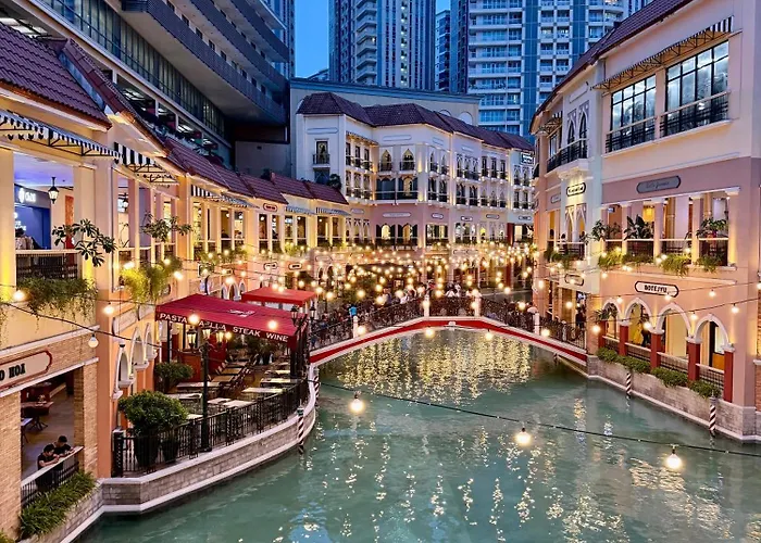 Cozy At Venice Luxury Bgc Apartment Manila